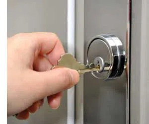 Affordable Locksmith Services Quincy, MA 617-580-9105 - commercial-lockouts-01